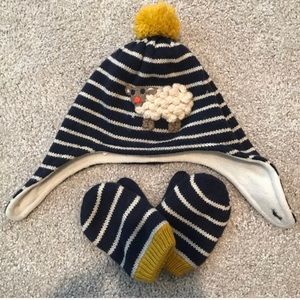 Mini Boden hat and mittens set